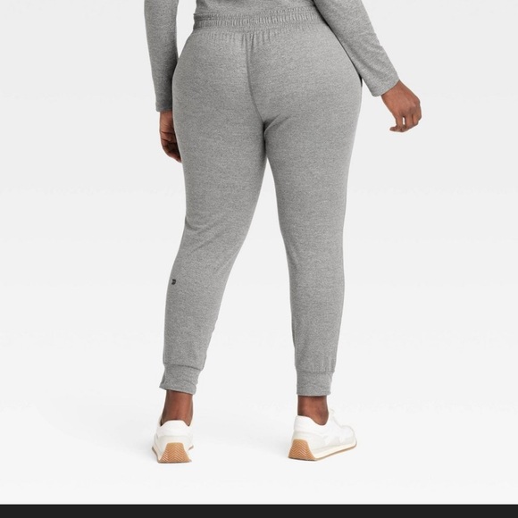 All in Motion Heather Gray Joggers - Picture 5 of 5